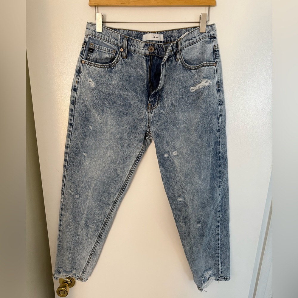 KanCan Distressed Blue Ankle Jeans